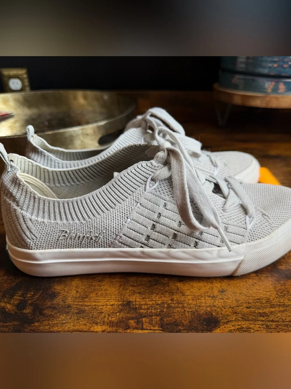 Women’s light gray sneakers from Blowfish brand
